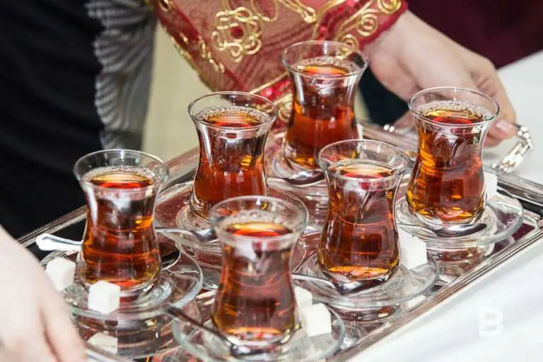 Чай в Турции: особенности турецкого чая и его отличия от других видов — фото 4