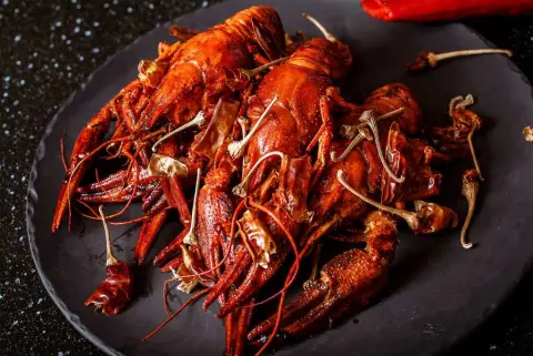 Отведайте вкус Турции: раки и лучшие рестораны, где их попробовать
